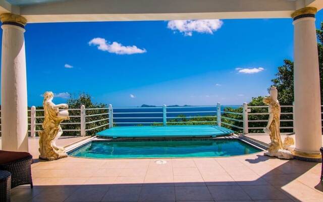 Camelot Villa