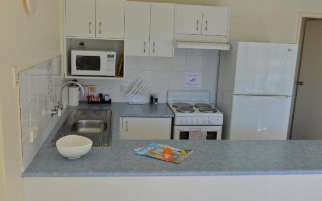Beach House Holiday Apartments
