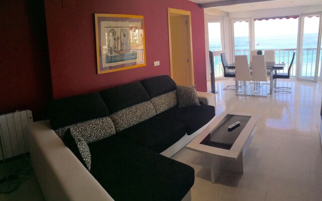 Levante Beach Seafront Apartment
