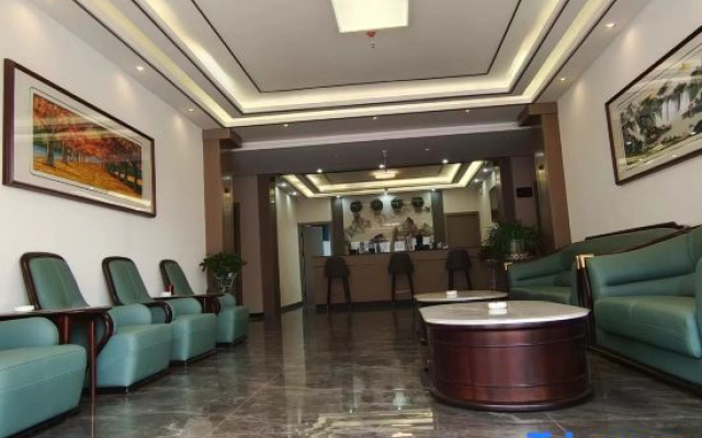 Xinhang Business Hotel (Lanzhou New District Zhongchuan International Airport)