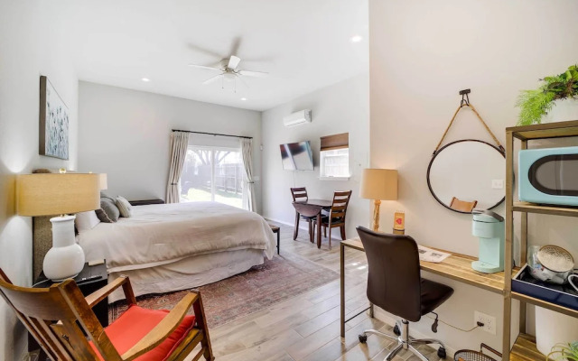 Tulsa Vacation Home ~ 3 Mi to Downtown