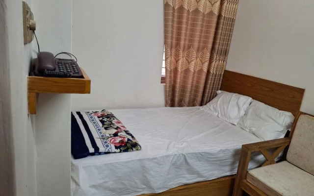 Hotel Dhanmondi