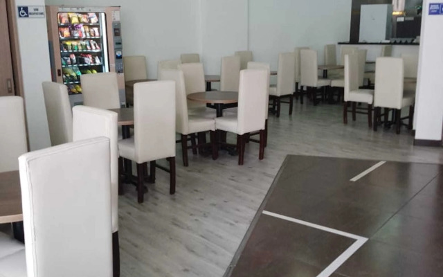 Hotel American Visa Corporate