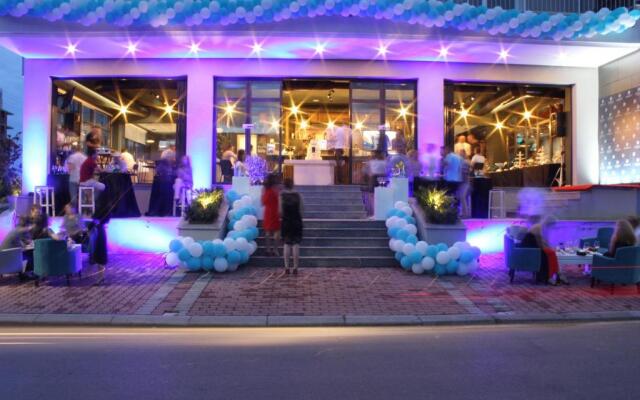 DOMUS Hotel
