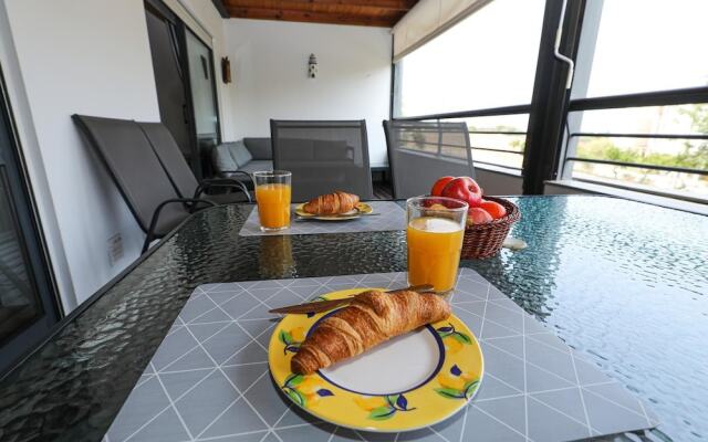 B39 - MarinaPark 2 Bedrooms Flat by DreamAlgarve