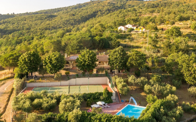 Tuscany Apt Marta Private Pool Tennis 6