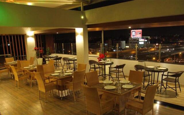 The Pommels Business Hotel