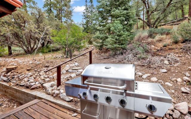 Cabin Idle Ours #933