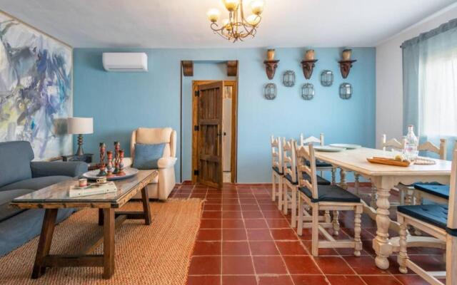 Villa Zalea Real -SUPER ideal Grupos, Piscina !