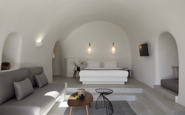Elysian Santorini