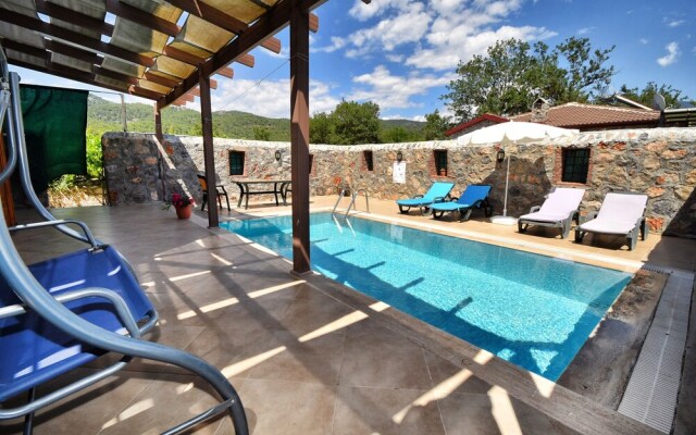 KAY1100 Villa Sal 2 Bedrooms