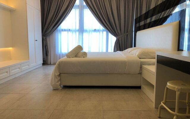 Atlantis Residence By V SUITES