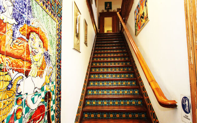Cerro Alegre Guest House