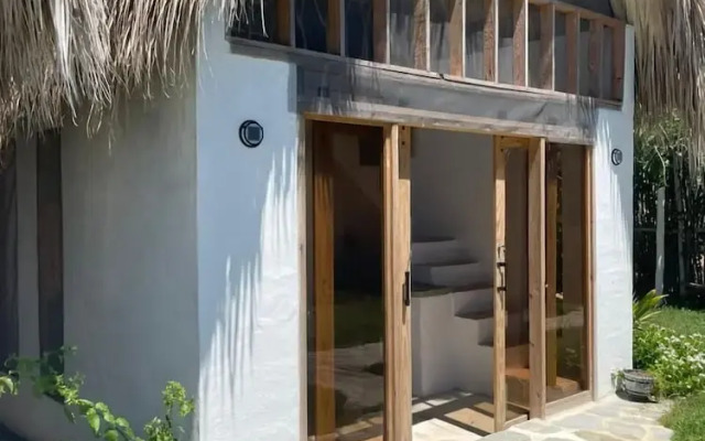Blue beach Eco-hotel by Sanfabini