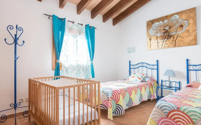 Solluna in Mallorca With 4 Bedrooms and 3 Bathrooms