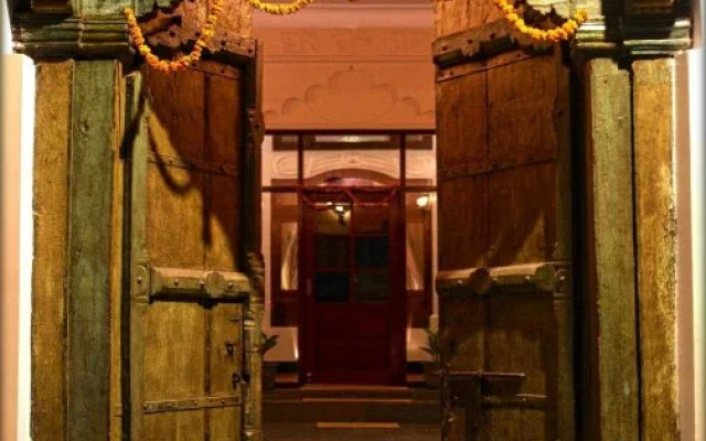 Devnadi Hotel