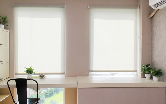 New and Cozy Studio at Patraland Urbano Apartment