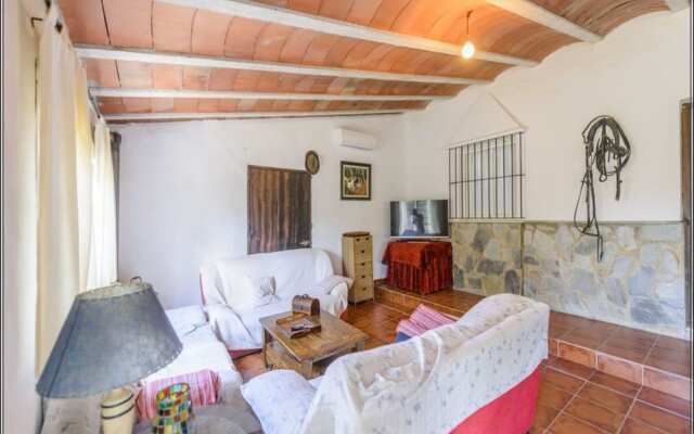 104242 Villa In Algodonales