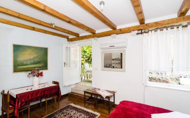 Apartment Taura