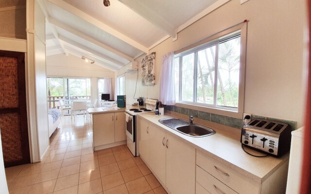 Muri Lagoon View Bungalows