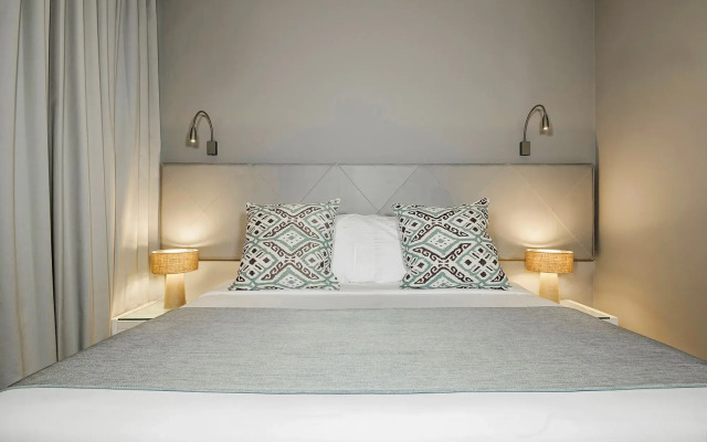 OZ Hotel
