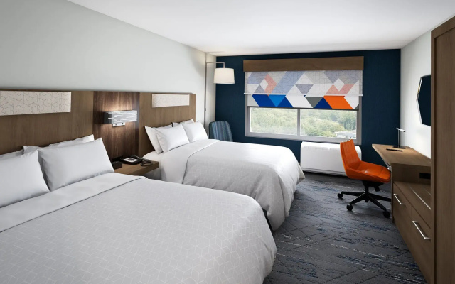 Holiday Inn Express & Suites Charlottesville - Mon