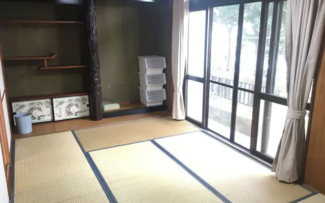 Minshukuyado Intoparitosura <Miyakojima>