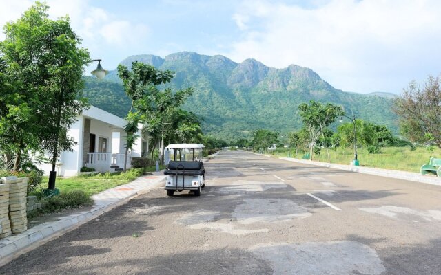 OYO 24200 Bahri Beautiful Country