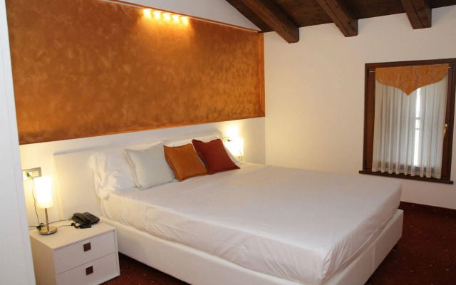 Antico Borgo Torricella