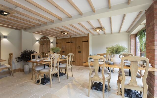 Stable Lodge Boutique B&B
