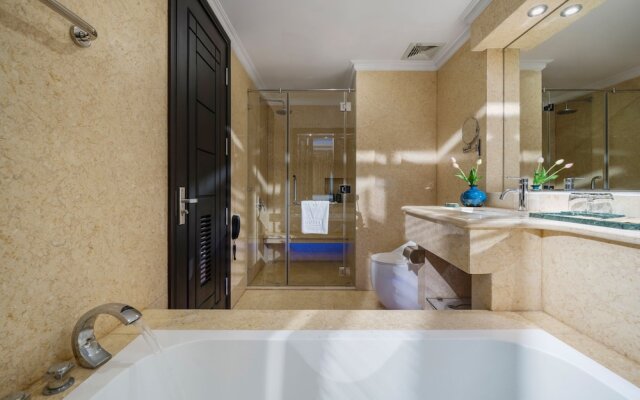 V-Hotel Da Nang Beach