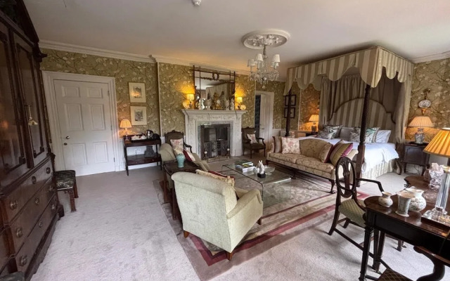 Park Hall Manor