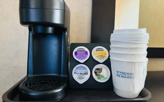 Travelodge by Wyndham Prince Albert