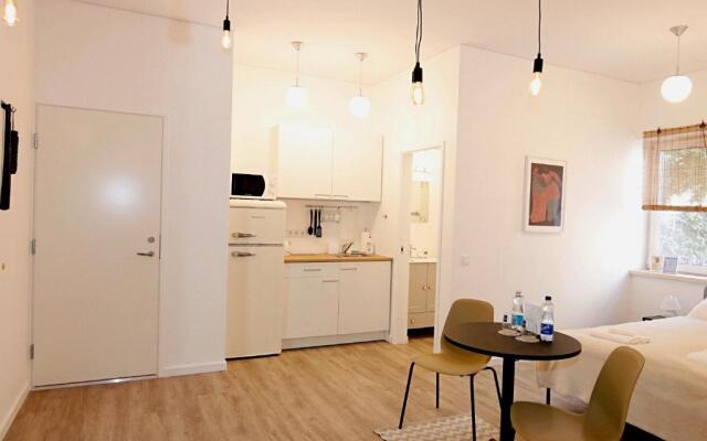 Minimalist Studio Apartments in Old Town by Hostlovers