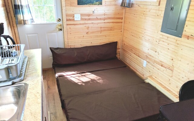 New River Cabins and Tiny Houses