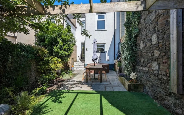Stylish 2Bd Home Near Millenium Stadium, Cardiff
