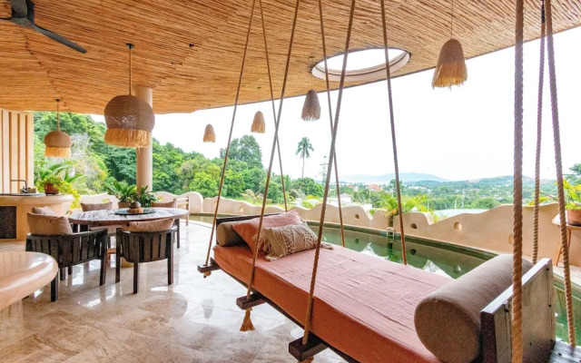 Zen Retreat with Pool Sea View V222