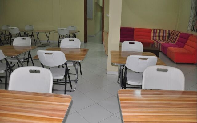 Royal Atlantic Hostel