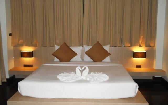 Baan Karon View Apartment