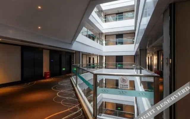 Xana Hotelle Nanning Wanxiang Mall Convention and Exhibition Center