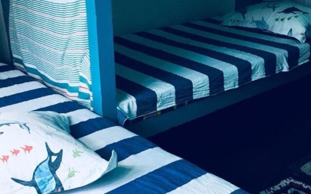 C-World Hotel