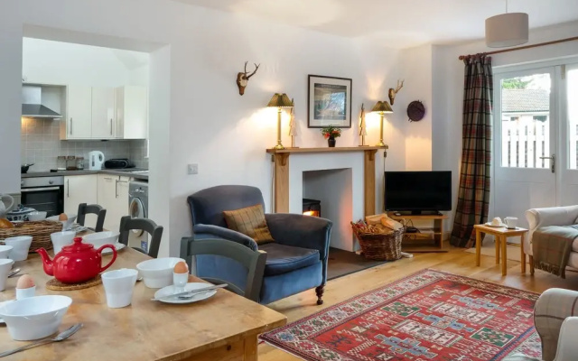 Woodlands Cottage