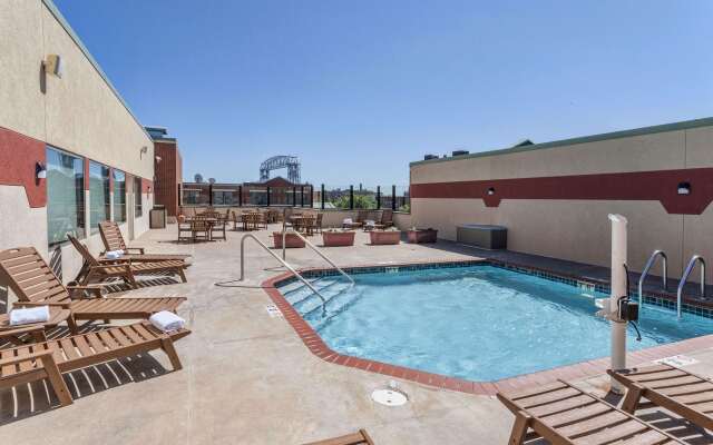 The Inn on Lake Superior