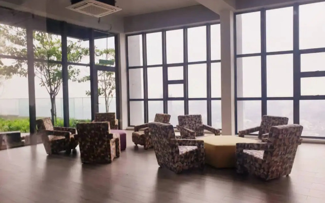 Cheras Minimalist Duplex Retreat for 8 Guests