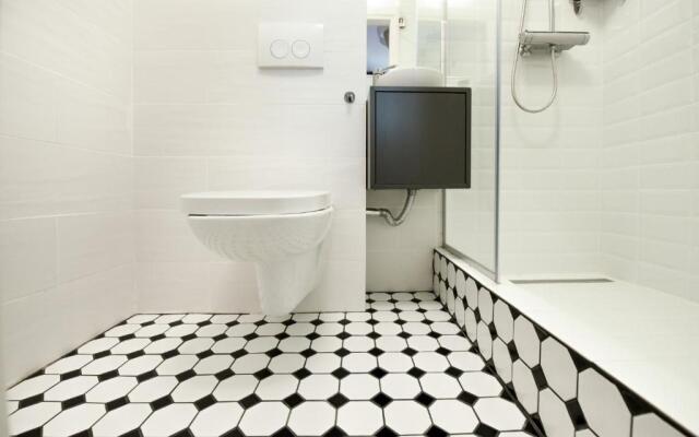 THE DREAM Apartment - Near Radisson Hotel