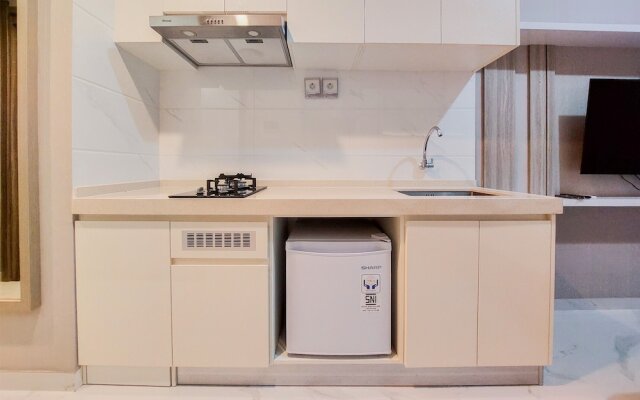 Minimalist Studio Apartment At Sky House Bsd