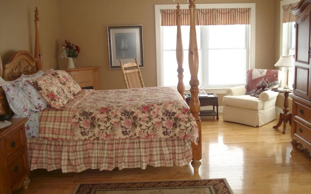 Sunset on the River B&B