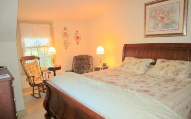 1732 Folke Stone Bed and Breakfast