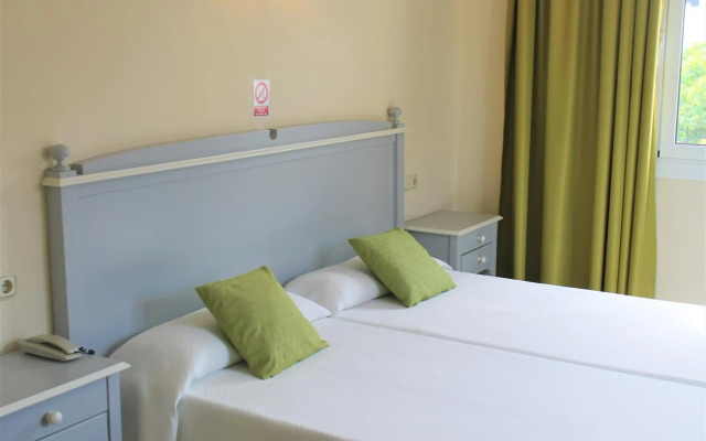 Hotel Playa Sol