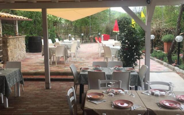 Agriturismo Rossolampone